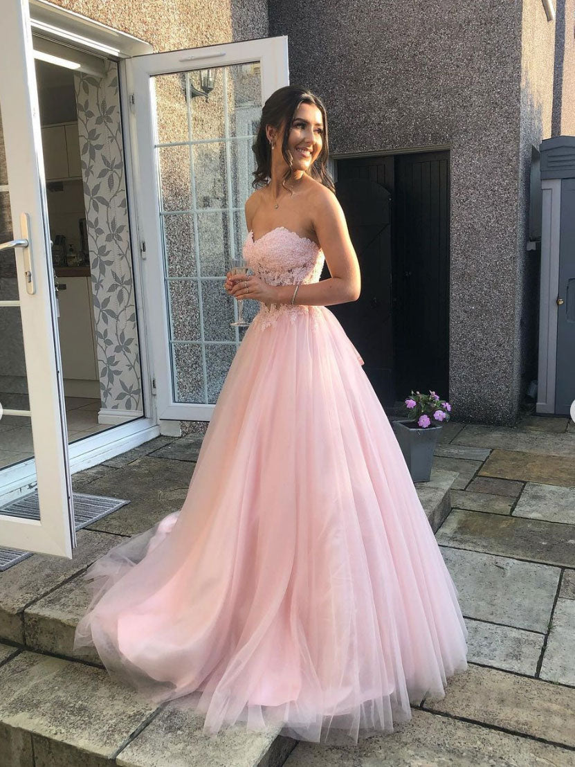 A-Line Sweetheart Neck Tulle Lace Pink Long Prom Dress