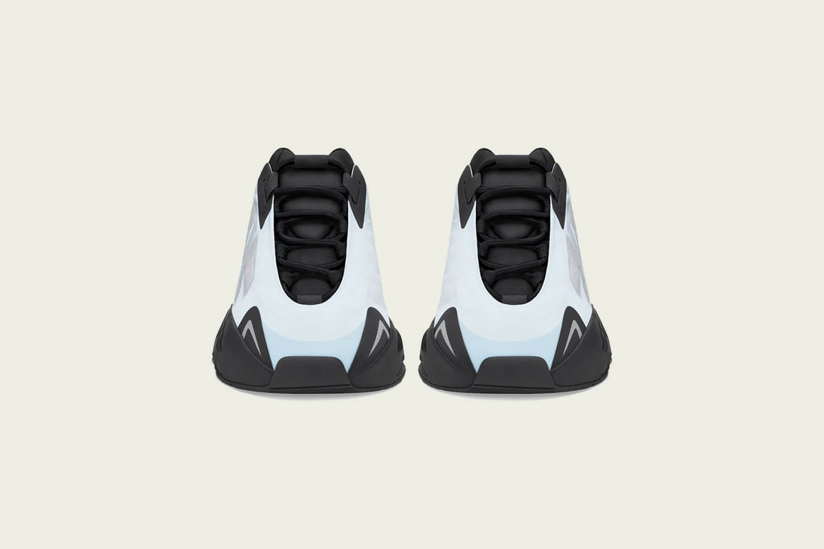 Yeezy 700 MNVN - Blue Tint
